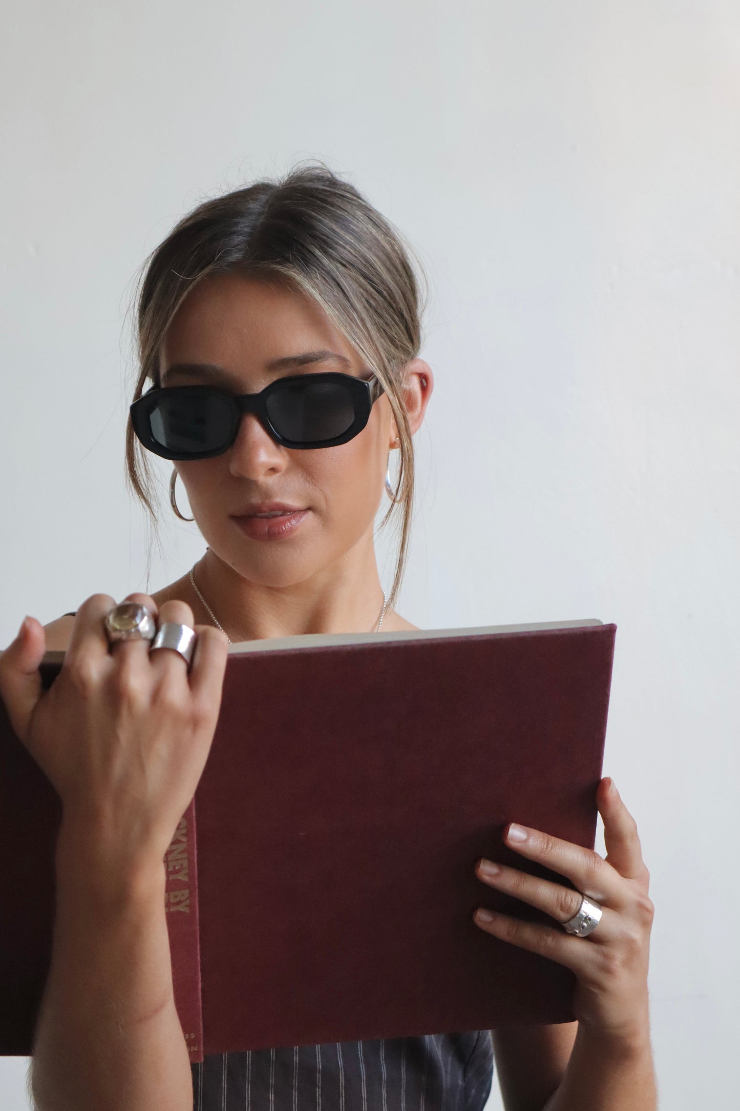 Kesh - Black Grey Rectangle Sunglasses