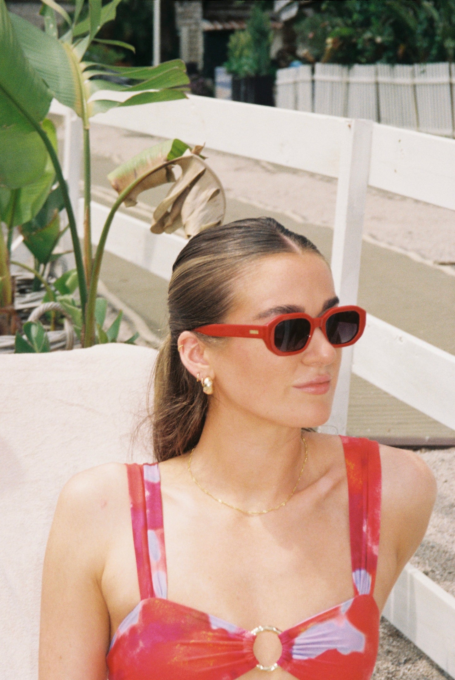 Kesh - Red Grey Rectangle Sunglasses